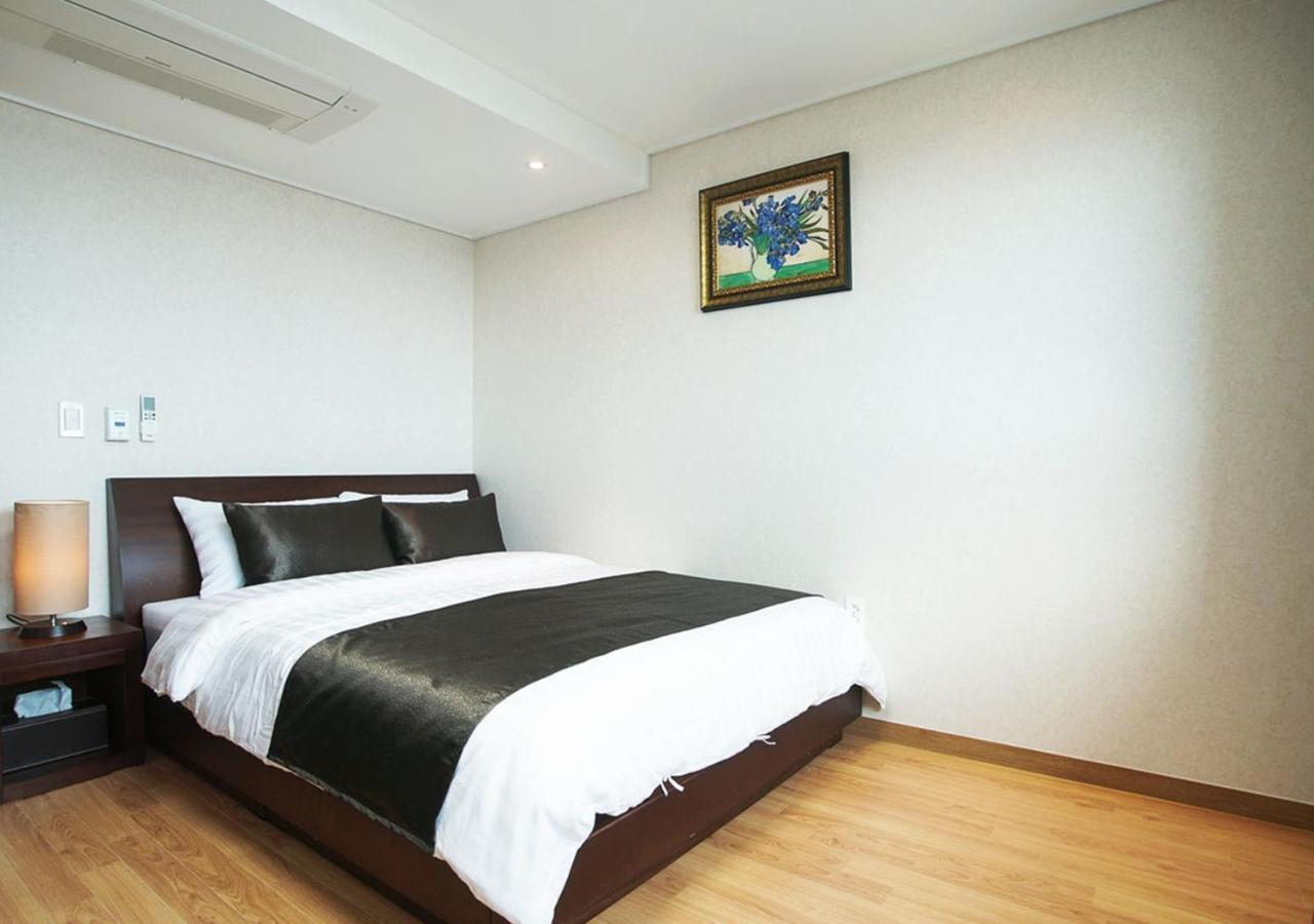Iris Hotel Seogwipo Esterno foto